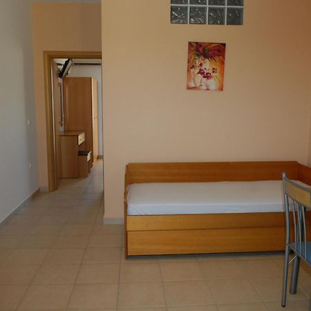 Barbie Hotel Apartments Ialisos Exterior foto