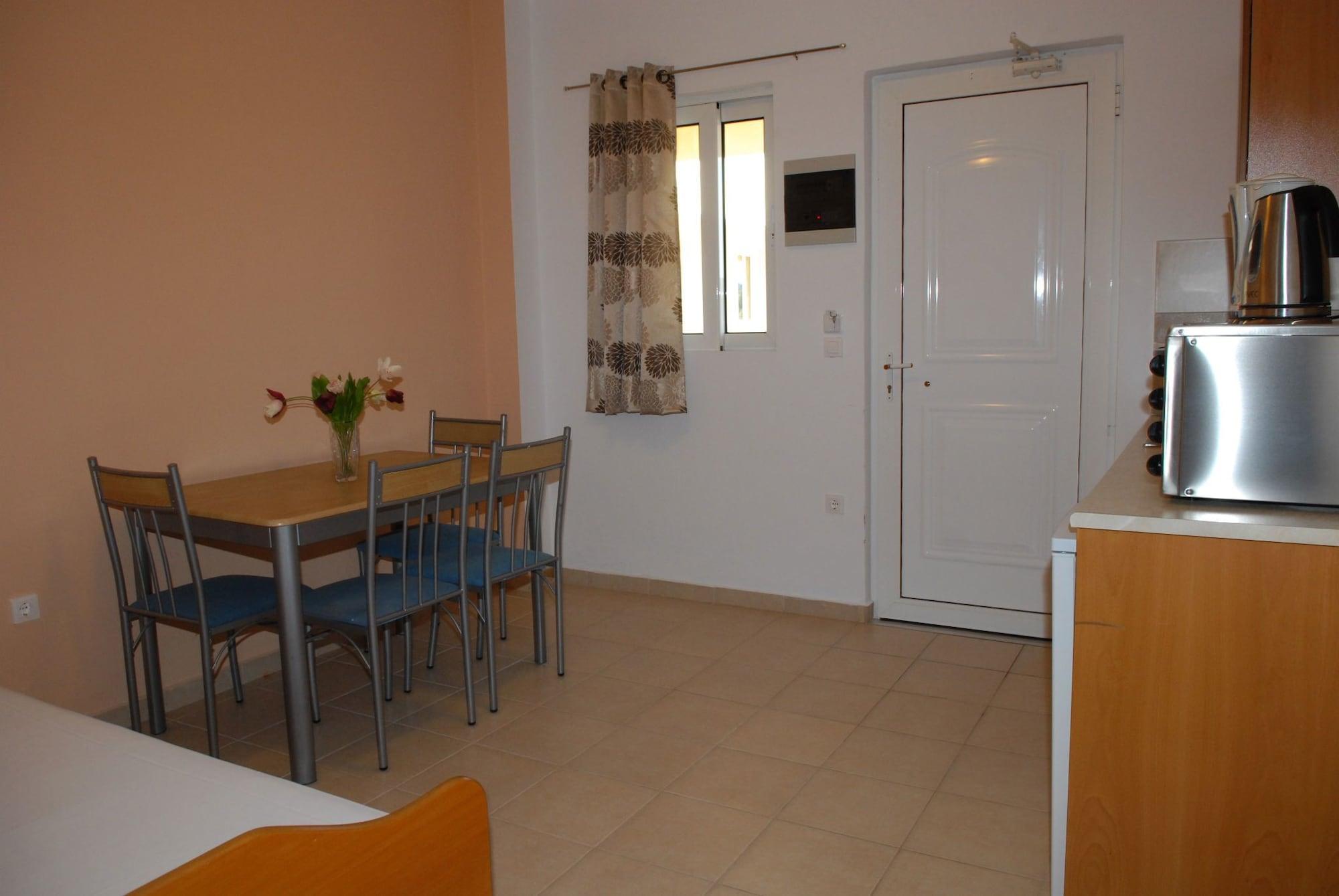 Barbie Hotel Apartments Ialisos Exterior foto