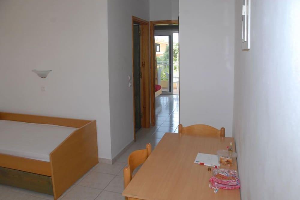 Barbie Hotel Apartments Ialisos Exterior foto